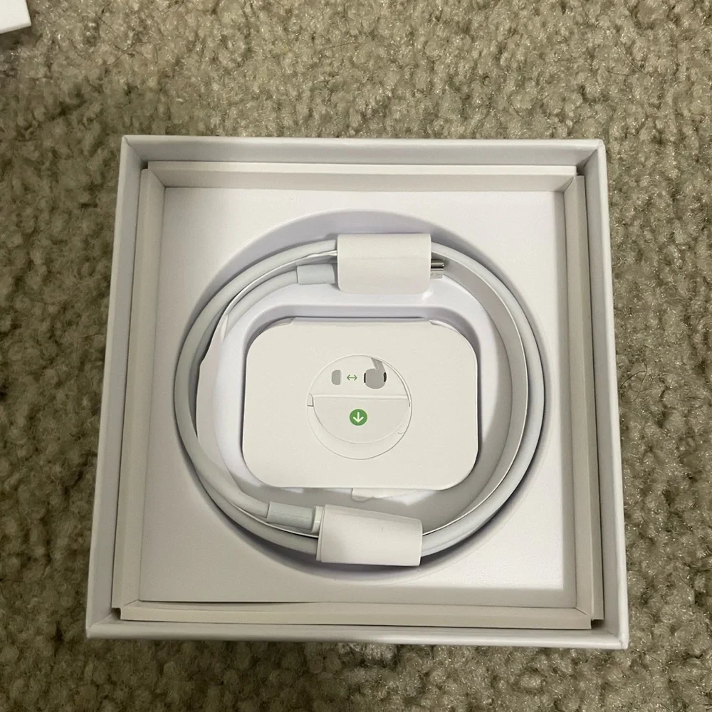 Apple Wireless Earbuds with Charging Case - White